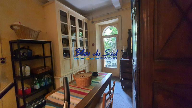 Maison - 196 m² - 10 pièces