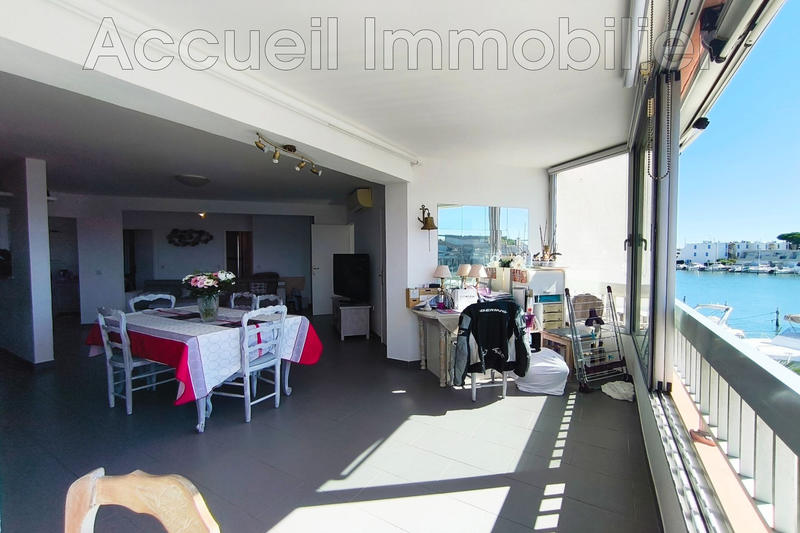 Appartement - 84 m² - 4 pièces