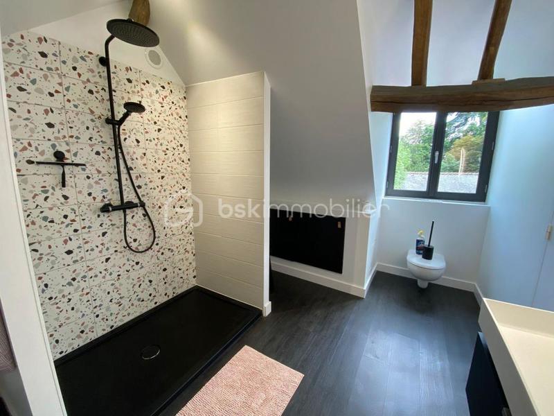 Maison - 195 m² - 7 pièces