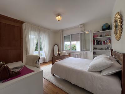 Maison - 174 m² - 7 pièces