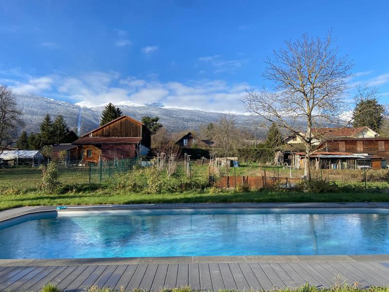 Maison - 211 m² - 7 pièces