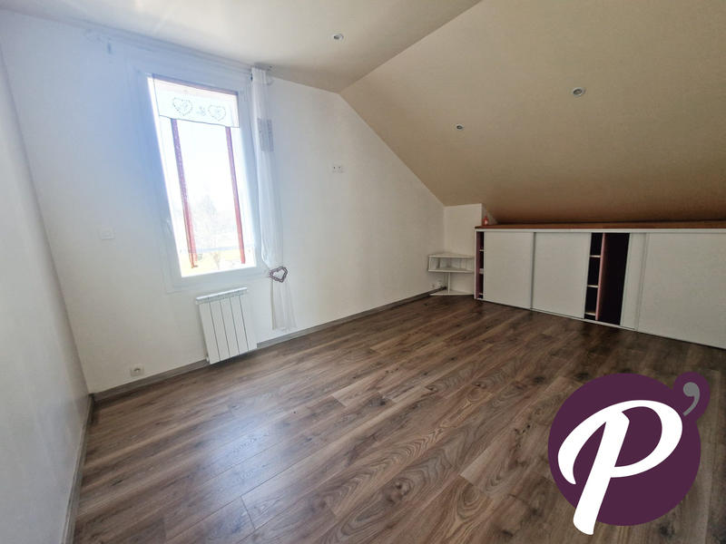 Maison - 110 m² - 6 pièces