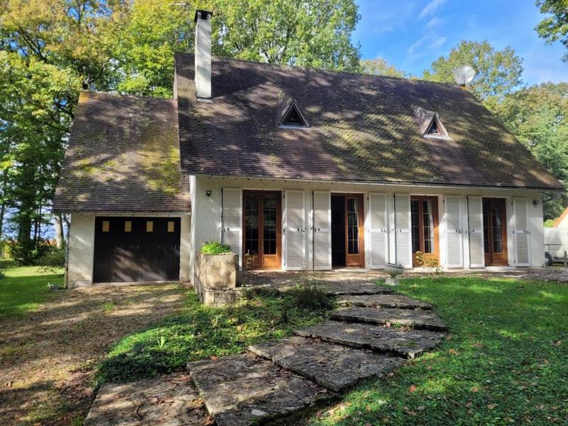 Maison - 140 m² - 6 pièces