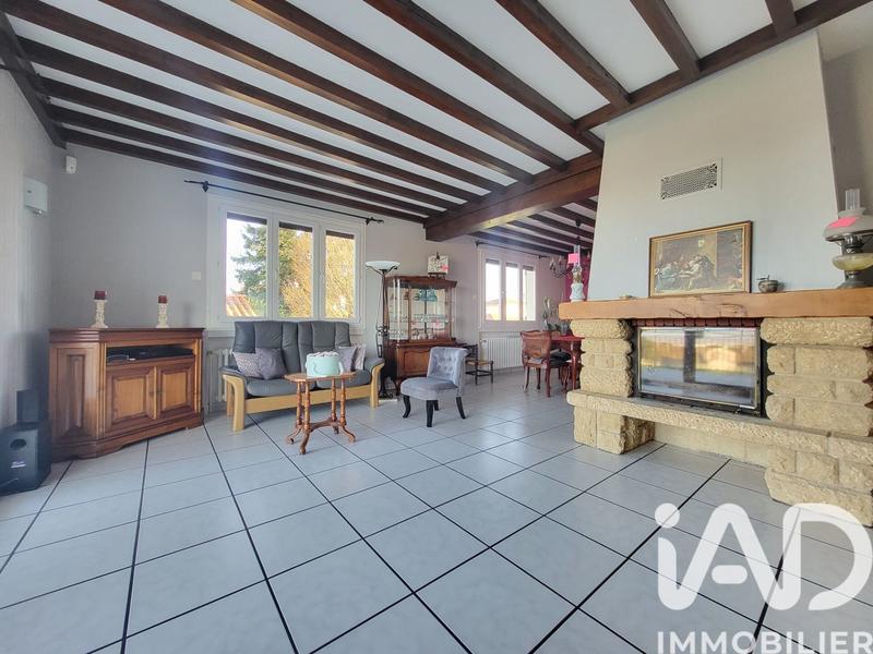 Maison - 237 m² - 7 pièces