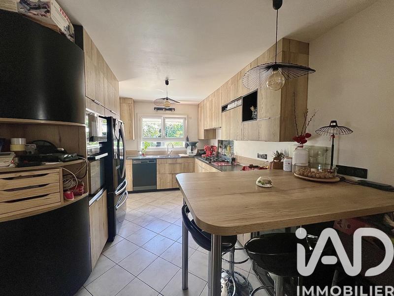 Maison - 170 m² - 5 pièces