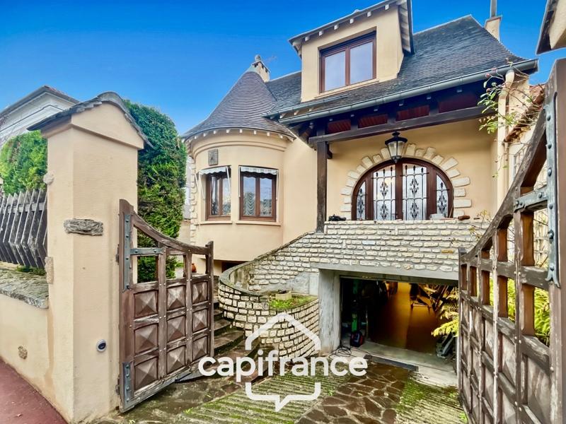 Maison - 115 m² - 6 pièces