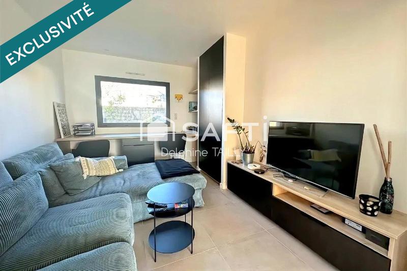 Maison - 170 m² - 8 pièces