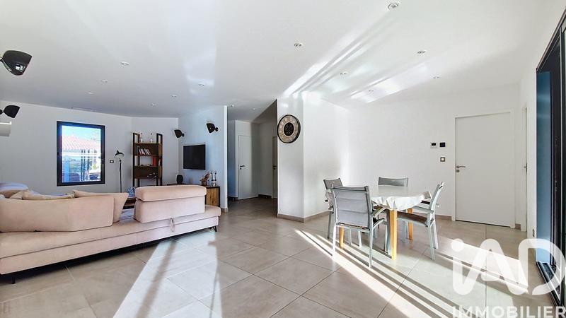 Maison - 130 m² - 6 pièces