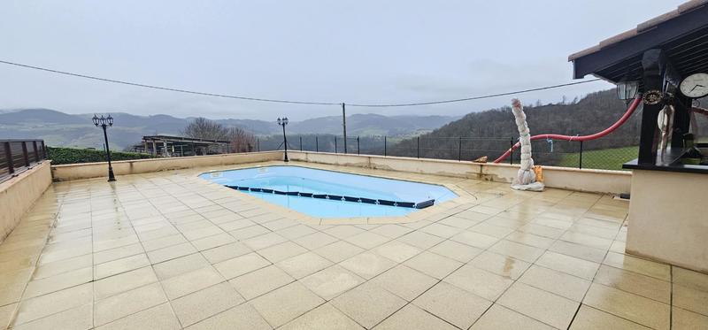 Corps de ferme - 110 m² - 4 pièces