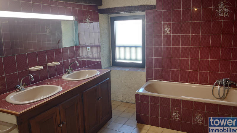 Appartement - 103 m² - 4 pièces