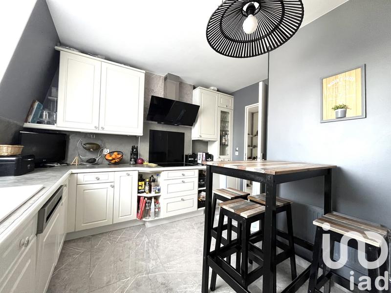 Appartement - 100 m² - 4 pièces