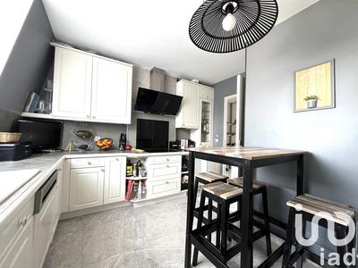 Appartement - 100 m² - 4 pièces