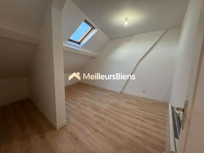 Immeuble - 147 m² - 7 pièces