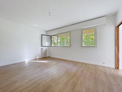 Appartement - 89 m² - 4 pièces