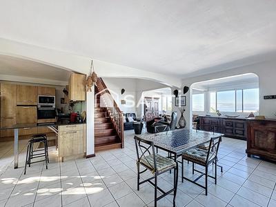 Maison - 176 m² - 6 pièces