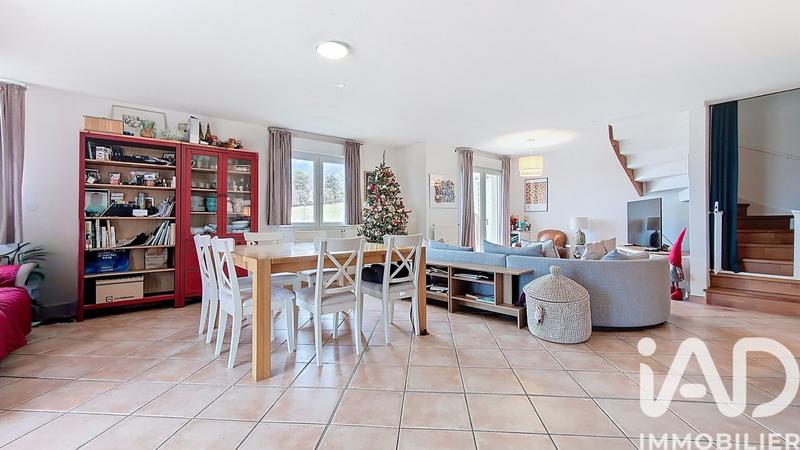 Appartement - 138 m² - 5 pièces