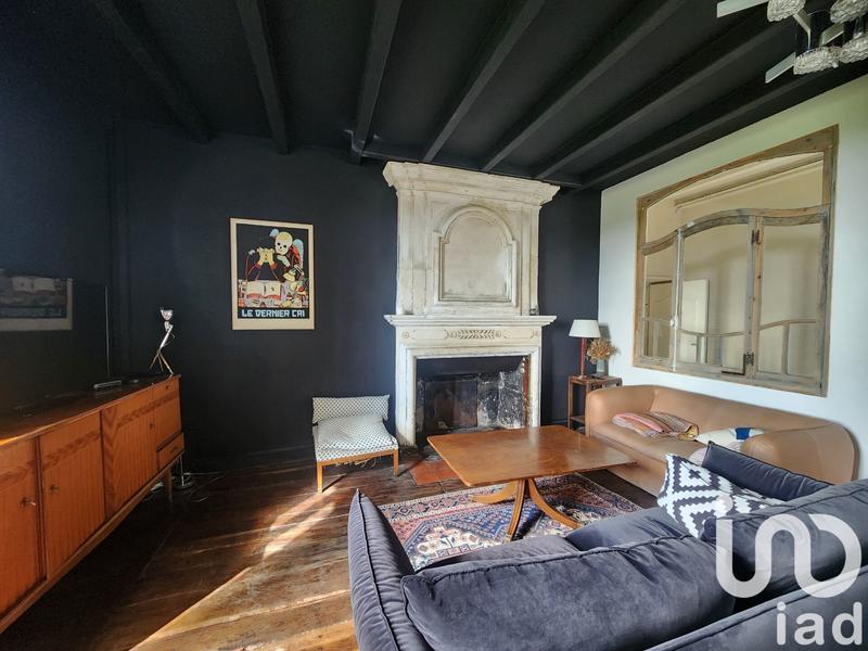 Maison - 306 m² - 8 pièces