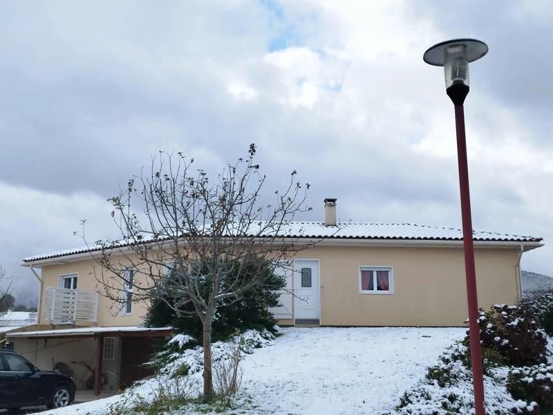 Maison - 94 m² - 6 pièces