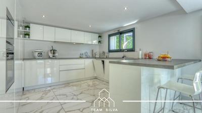 Maison - 160 m² - 6 pièces