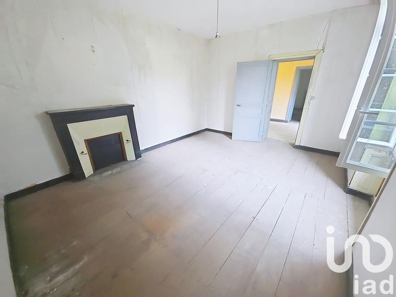 Maison - 390 m² - 12 pièces