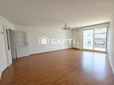 Appartement - 98 m² - 4 pièces