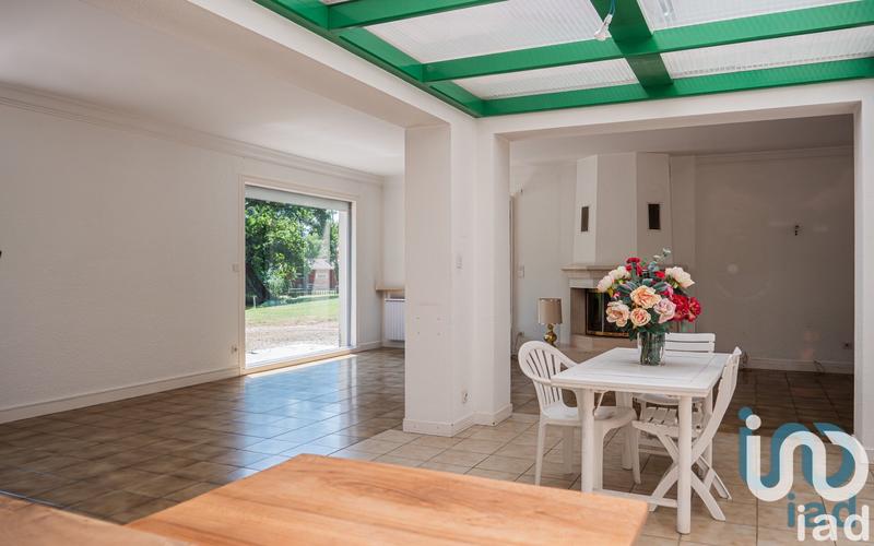 Maison - 203 m² - 7 pièces