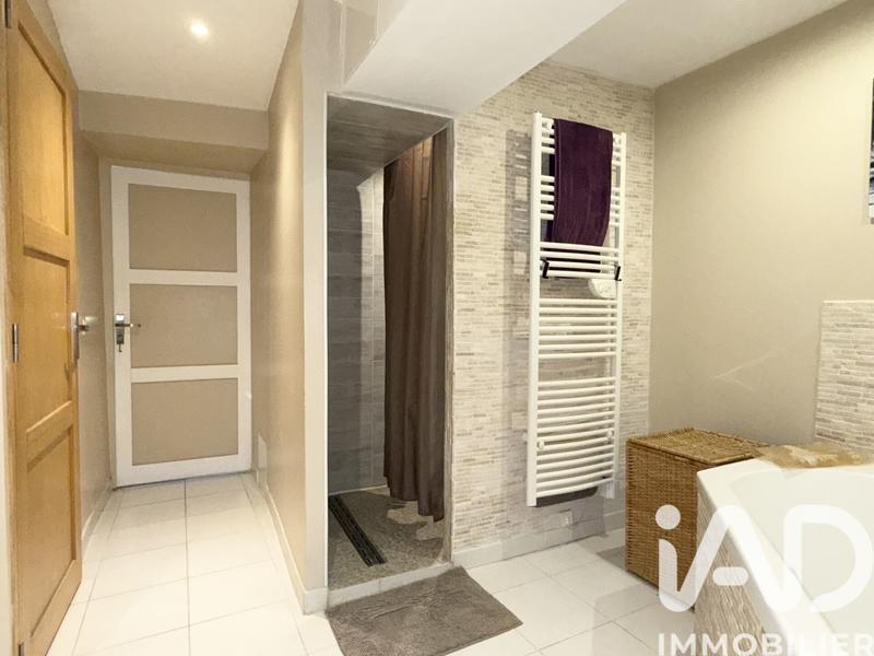 Maison de ville - 135 m² - 5 pièces