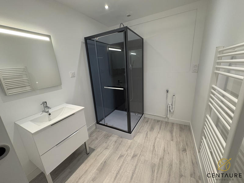 Appartement - 95 m² - 4 pièces