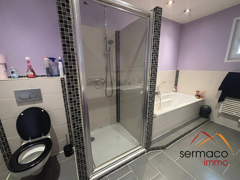 Maison - 88 m² - 5 pièces