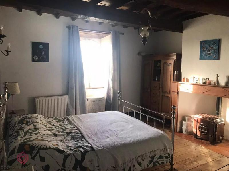 Propriété - 460 m² - 22 pièces