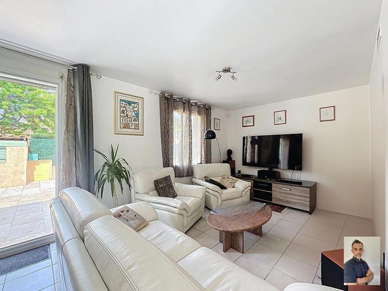 Maison - 91 m² - 4 pièces