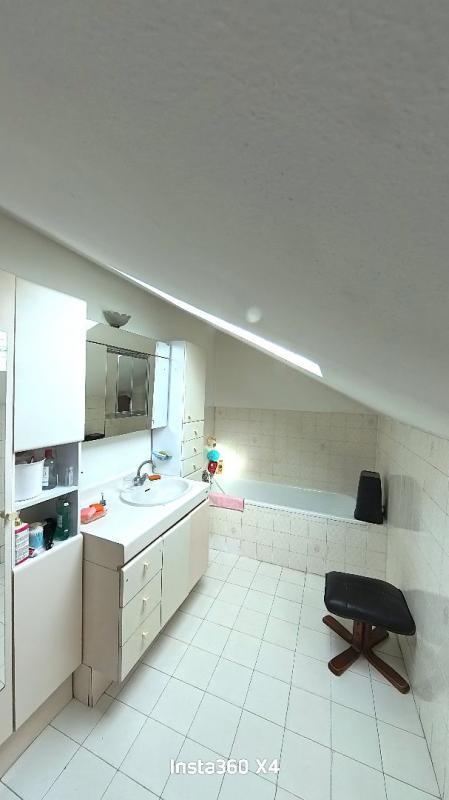 Maison - 163 m² - 7 pièces