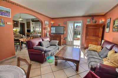 Maison - 118 m² - 4 pièces