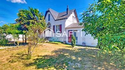 Maison - 121 m² - 7 pièces