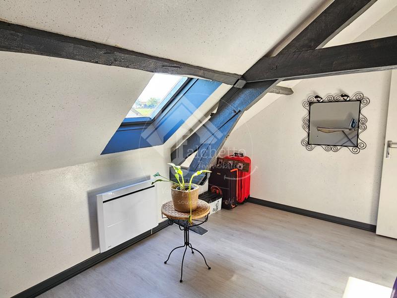 Maison - 95 m² - 4 pièces