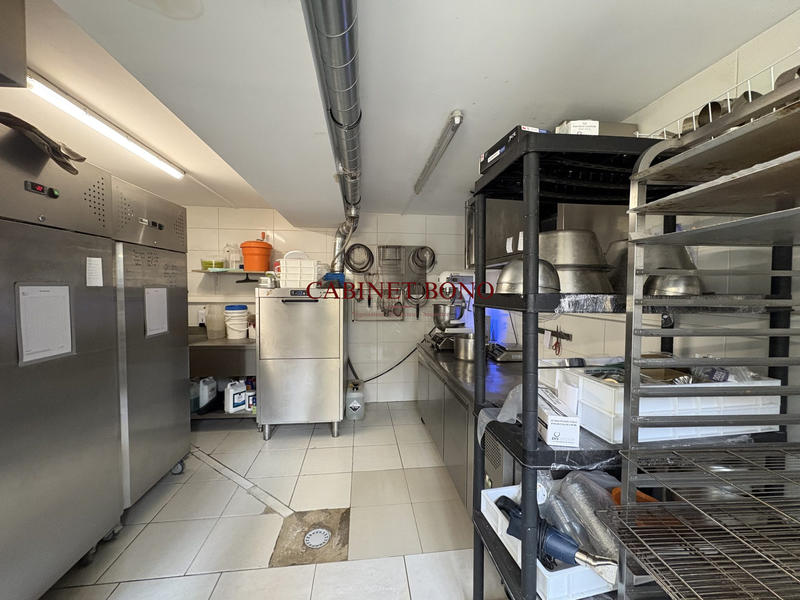 Fonds de commerce - 150 m²