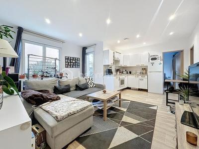 Maison de ville - 82 m² - 4 pièces