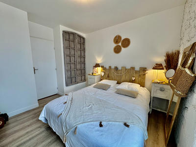 Maison - 567 m² - 22 pièces