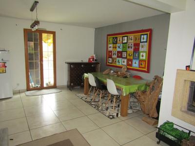 Maison - 104 m² - 5 pièces