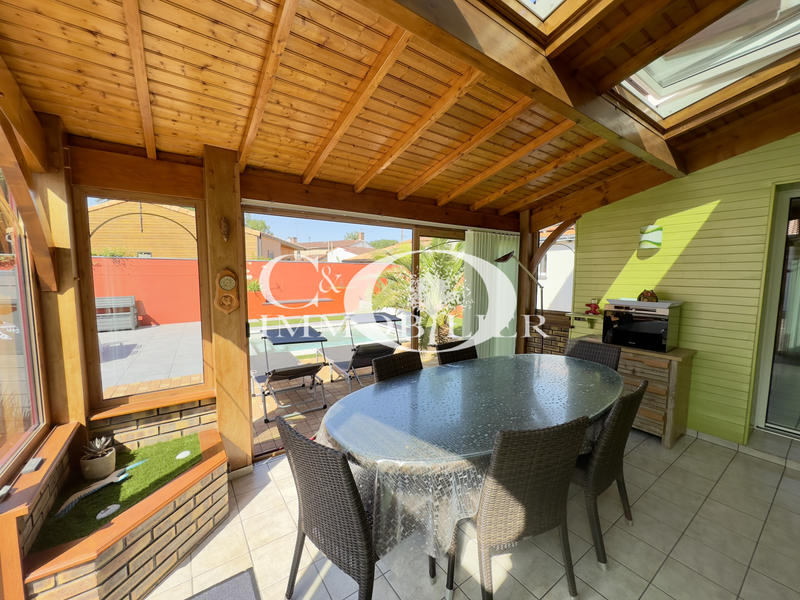 Maison - 117 m² - 7 pièces