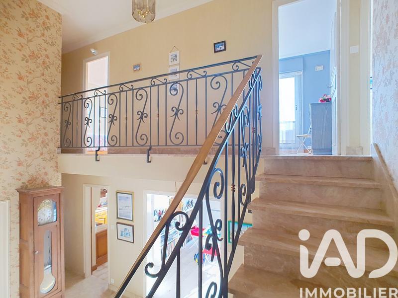 Maison - 139 m² - 6 pièces