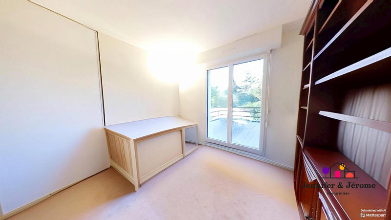 Appartement - 106 m² - 6 pièces