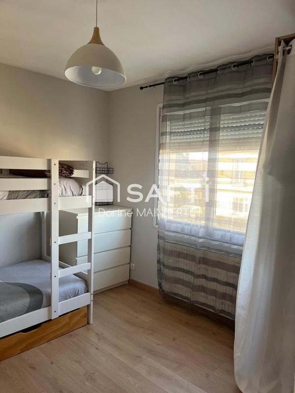 Maison - 200 m² - 6 pièces