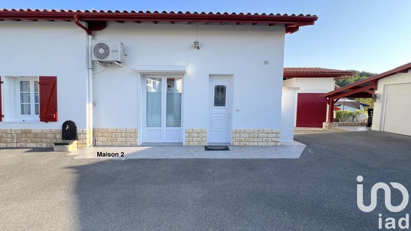 Maison - 194 m² - 9 pièces