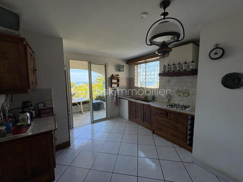 Villa - 230 m² - 5 pièces