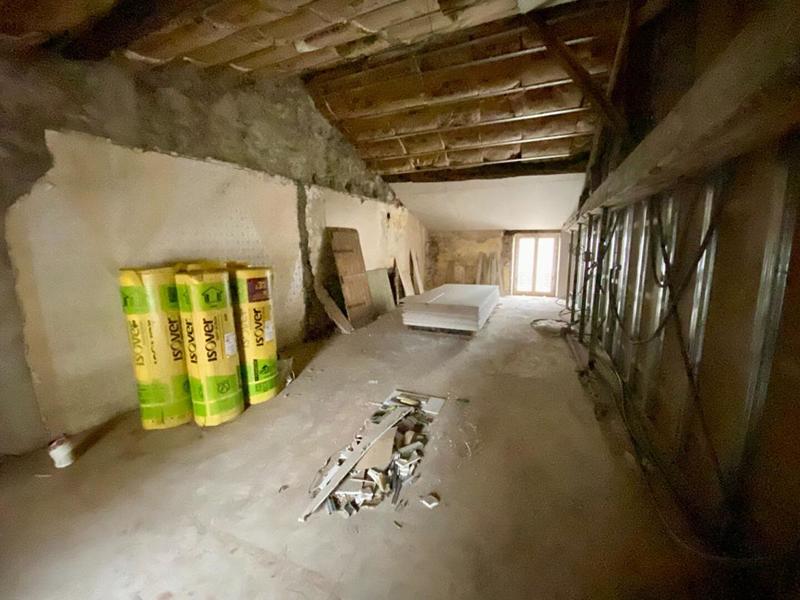 Maison de bourg - 400 m² - 13 pièces