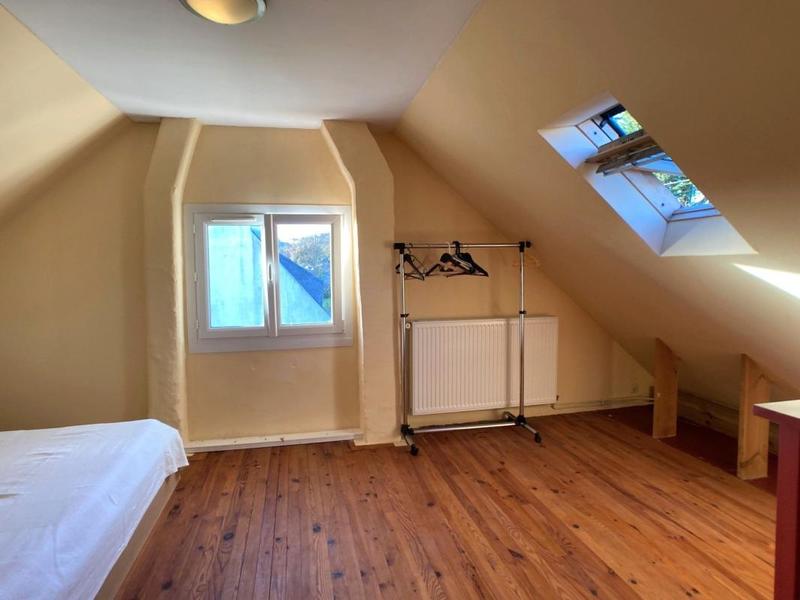 Maison - 89 m² - 5 pièces