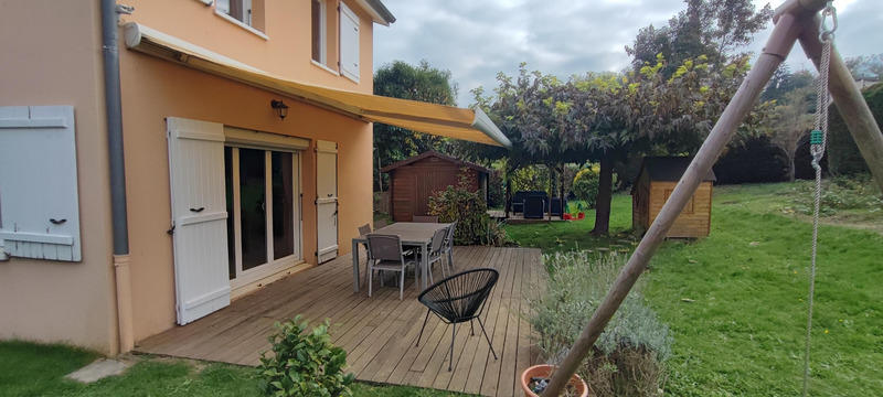 Maison - 94 m² - 5 pièces