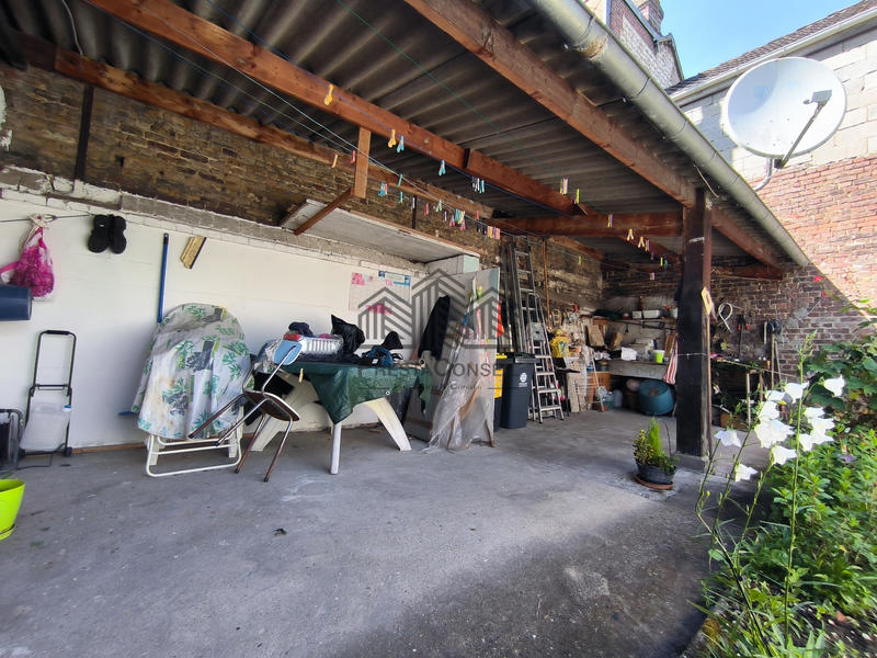 Maison - 90 m² - 6 pièces