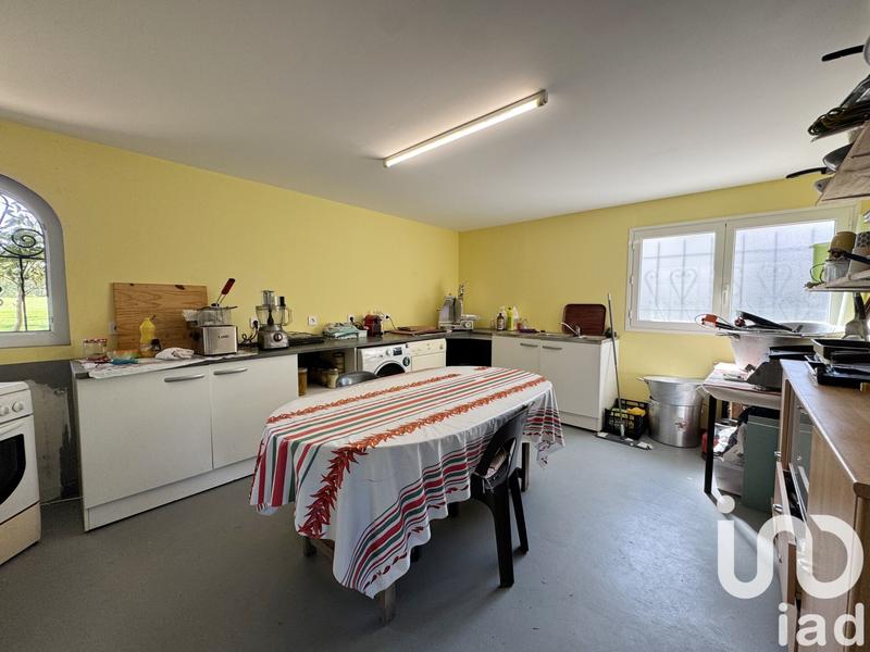 Maison - 190 m² - 9 pièces